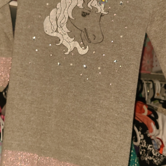 Girls clothes - Picture 1 of 13